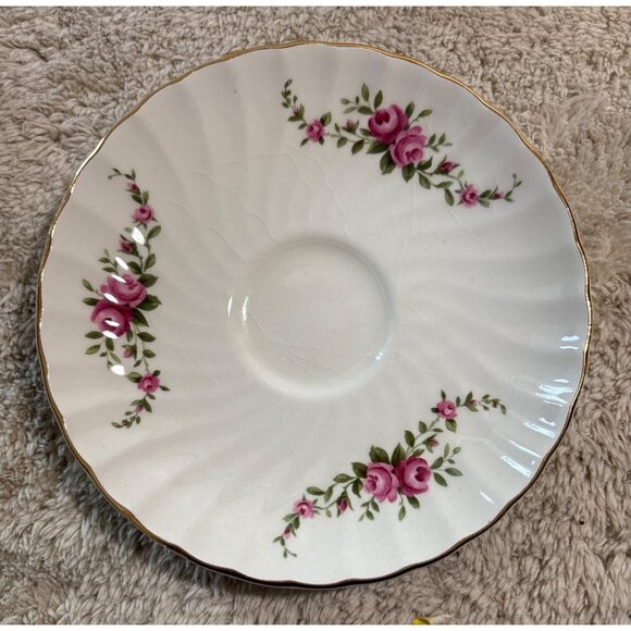 Vintage Ridgway Dainty Rose Fine Bone China Cup & Saucer Set 1 Cup 2 Saucers - Picture 3 of 13